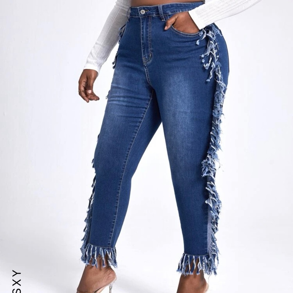 SHEIN Plus High Waist Frayed Trim Skinny Jeans Medium Wash